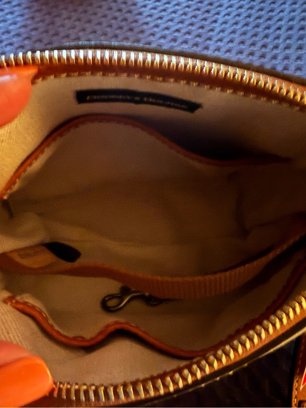 NWT Dooney & Bourke Striped Crossbody Bag - Picture 2 of 6